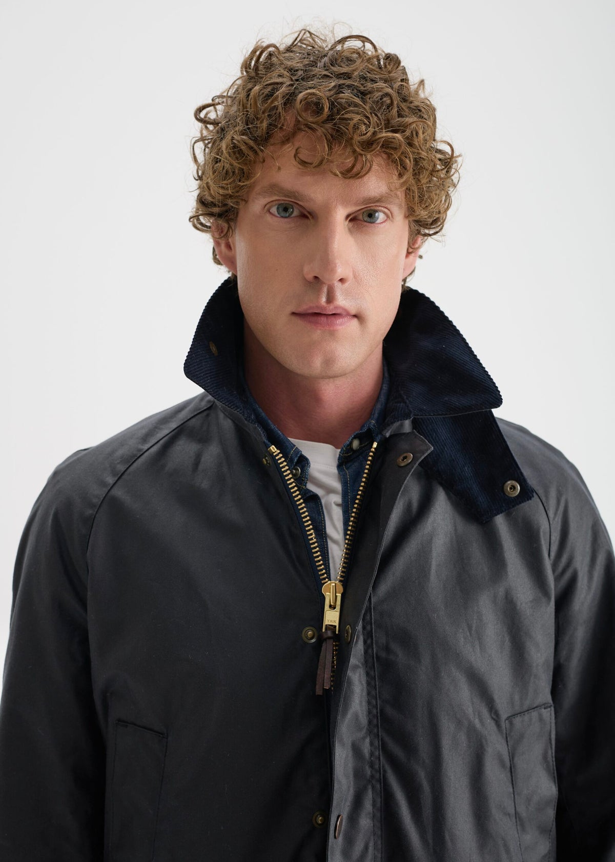 Barn Wax Jacket (Slim) — Navy